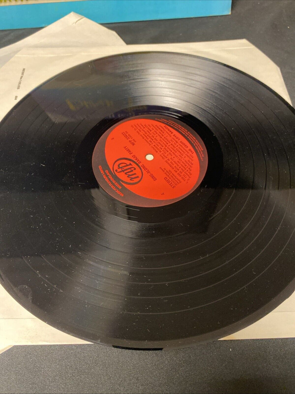 VINYL RECORD - The Geoff Love Banjos - Sing Along Banjo Party - (5694)