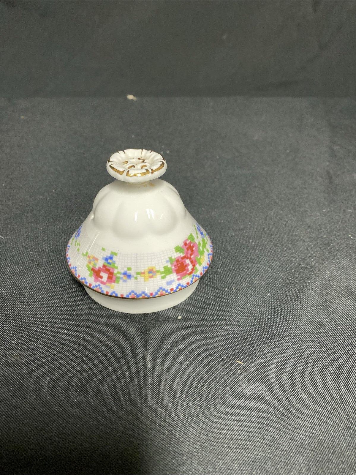 Royal Albert Bone China Petit Point RD778676 Coffee Pot LID ONLY - (1764)