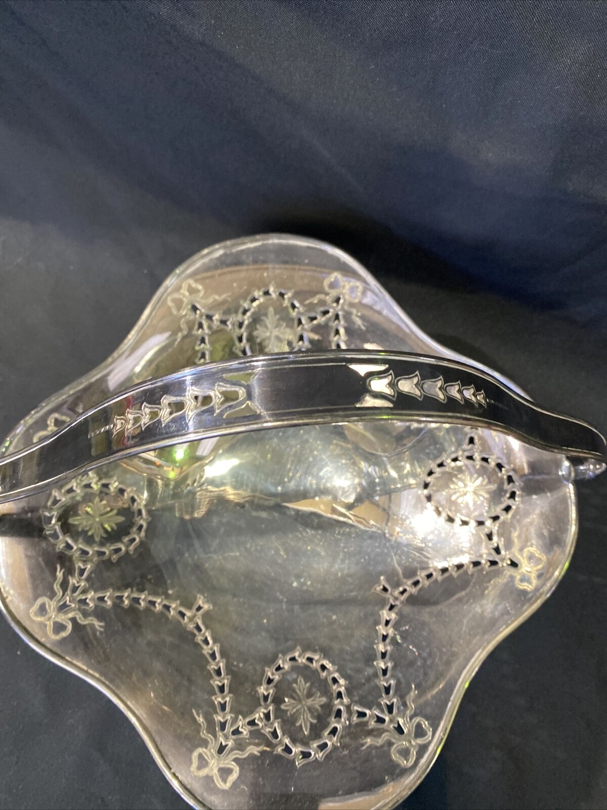 Antique Lee & Wigfull L&W Silver Plate Bon Bon Dish #7667 Beautiful item (8442)