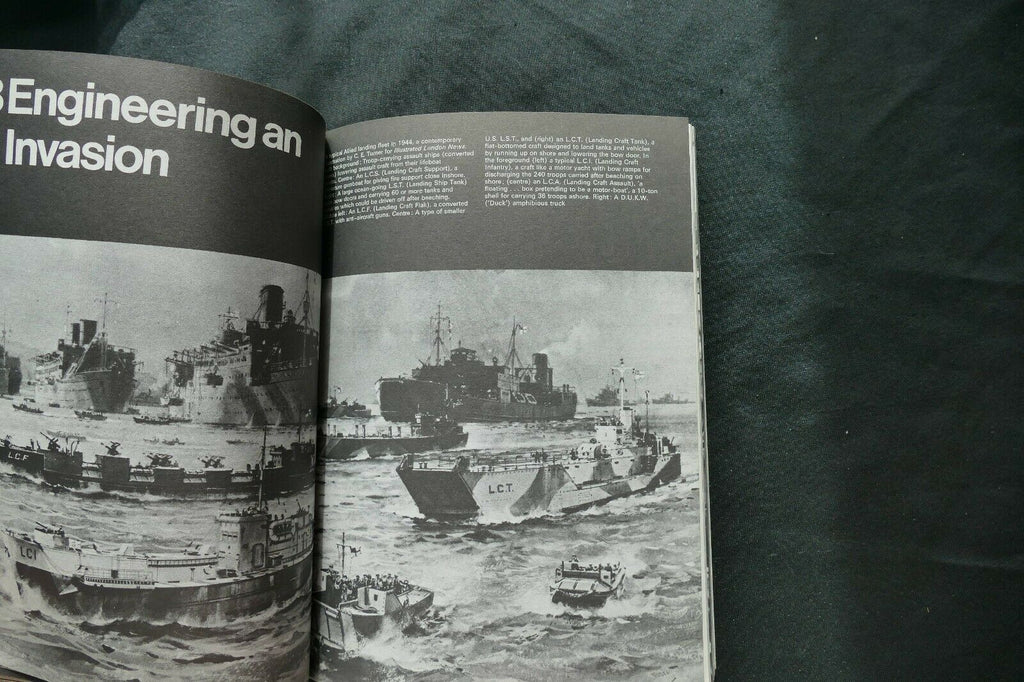 BOOK - D-DAY - Warren Tute, Costello & Hughes - (8722)