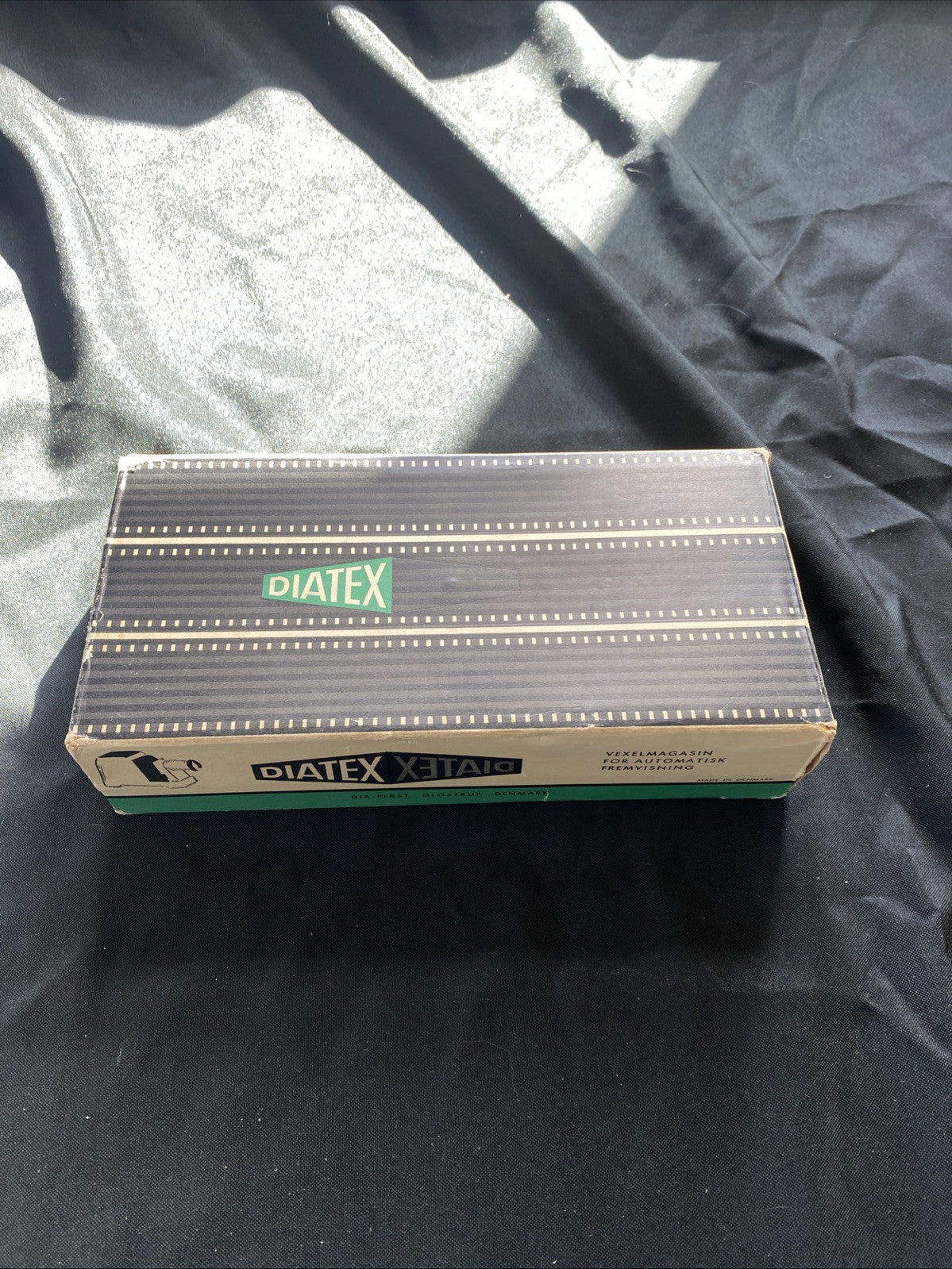 1960's Diatex 35mm Slide storage box 100 spaces + 63 scenic slides - 5493