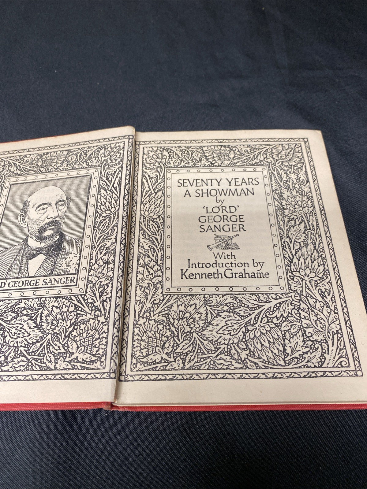 Book - Seventy Years a Showman - Lord George Sanger - 1952 - (1503)