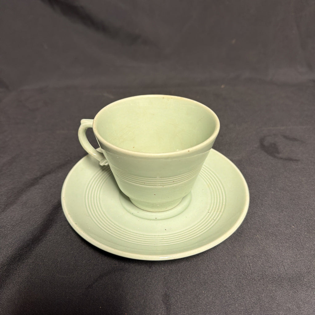 Wood's Ware Beryl Utility Green 1940's Large Breakfast Cup & Saucer x 1- (1921) 