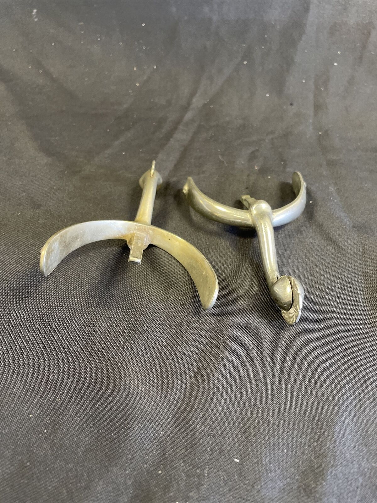 Antique Box Horse Spurs Pair Swan Neck Star on Spur late 1800 early 1900 - (8274