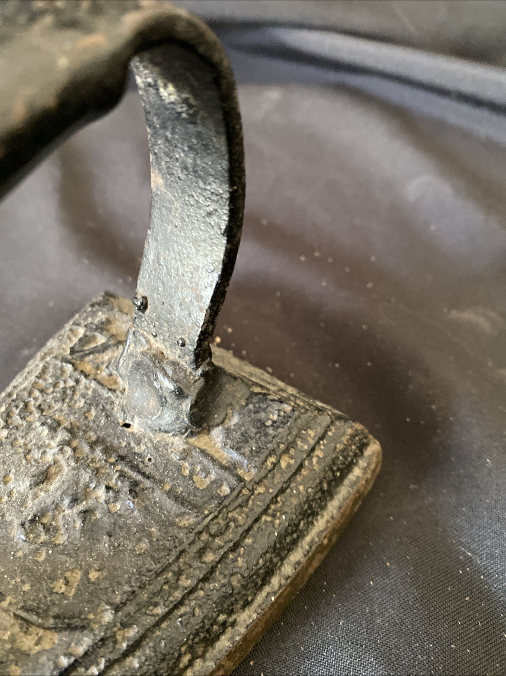 Antique Cast Iron Flat Clothes Iron No 4  Brass Base Doorstop Kitchenalia - (1205)