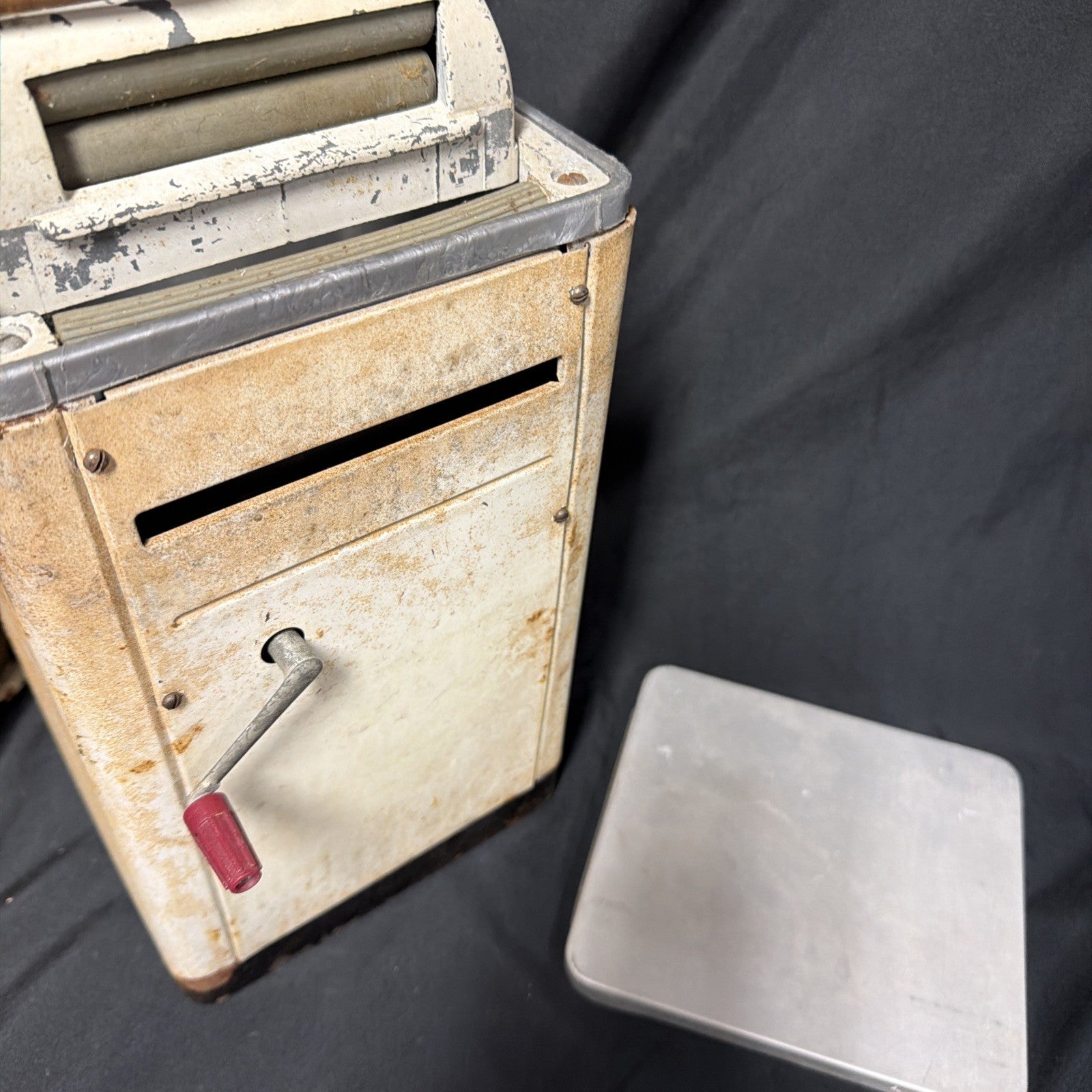 Mettoy Model Hoover Washing Machine 1950's Large Collectable  (2313)