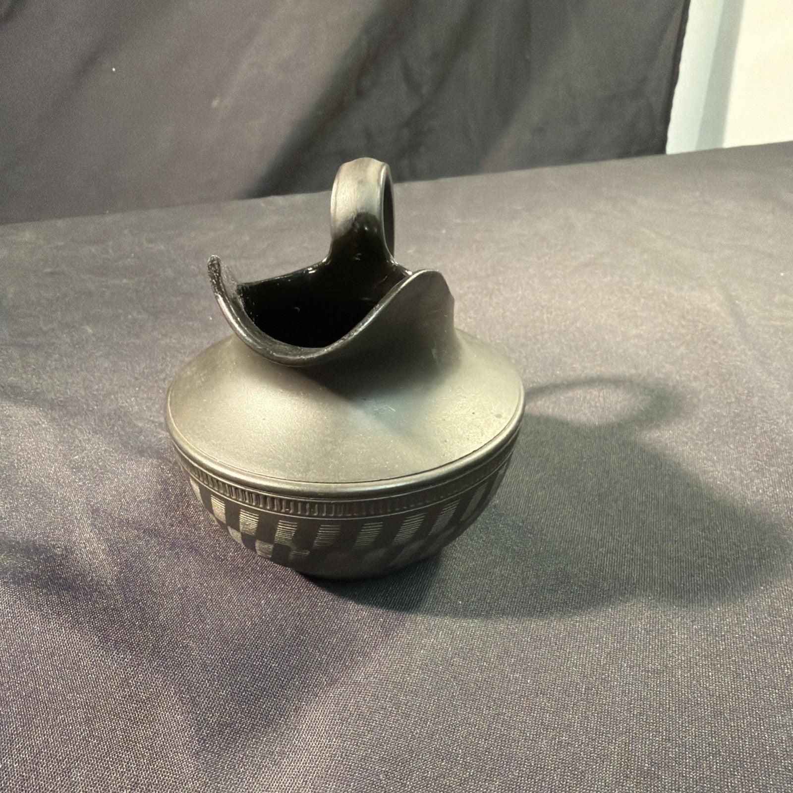 Vintage Black Basalt Jug / Creamer 9cm tall Wedgwood? - (1981)