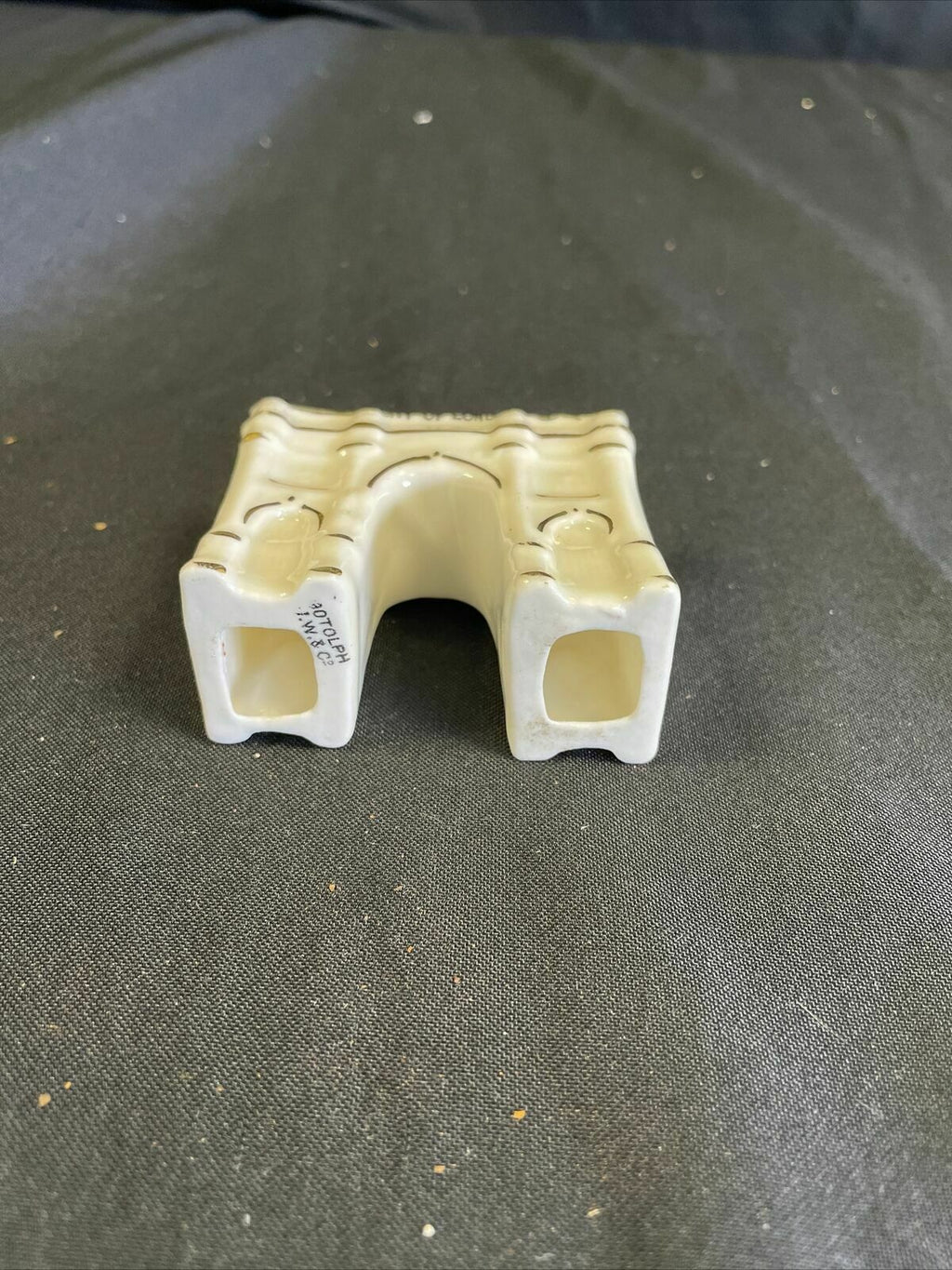 WW1 Botolph JW & Co coronet ware Marble Arch - (8129)