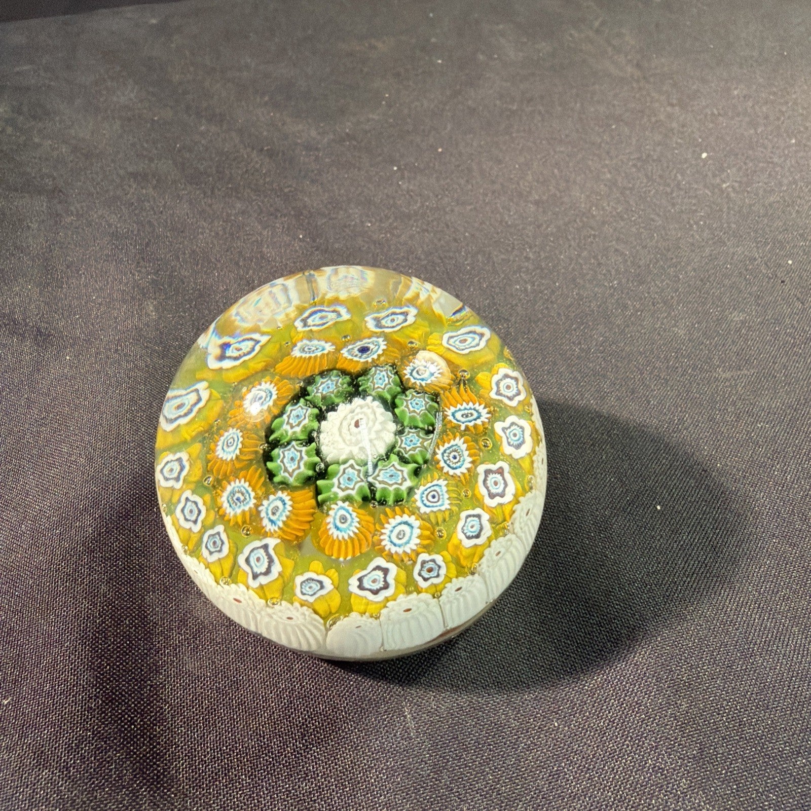 Murano Italian Millefiori Glass paperweight 1970's Vintage  6cm D.- (2088)