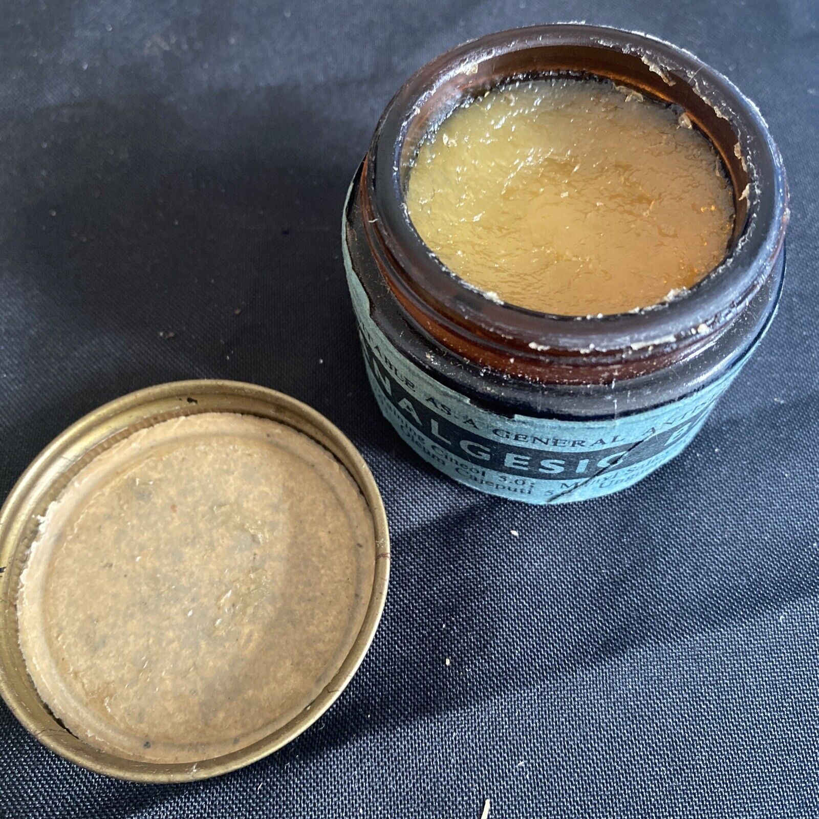 Antique Pharmacy Apothecary Unused Analgesic Balsam in jar - (9633)