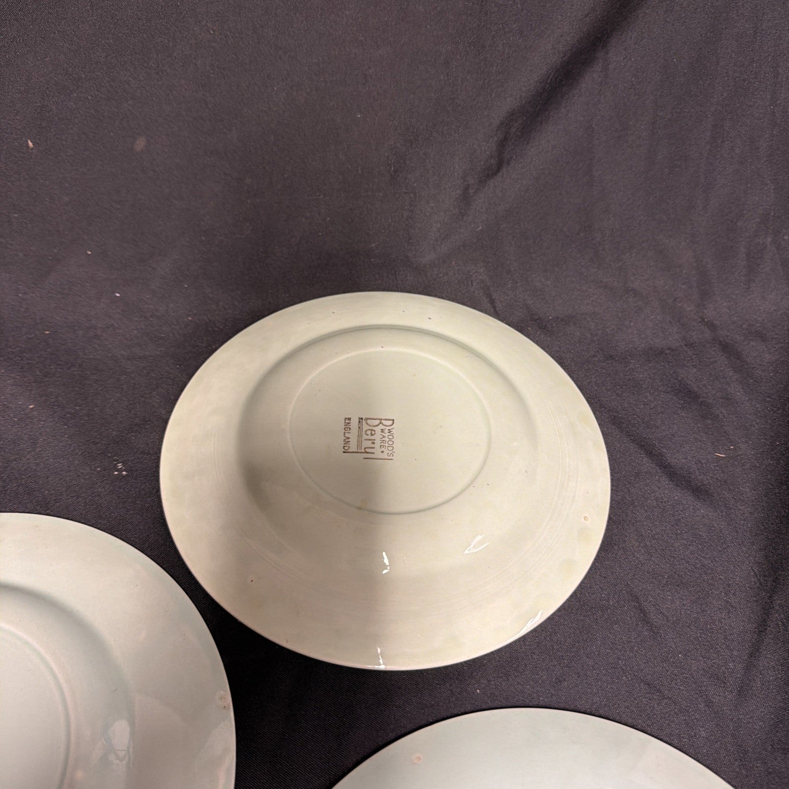 Wood's Ware Beryl Utility Green 1940's Ceramic Tea Plates 20cm D. x 5 GC - (1917) 