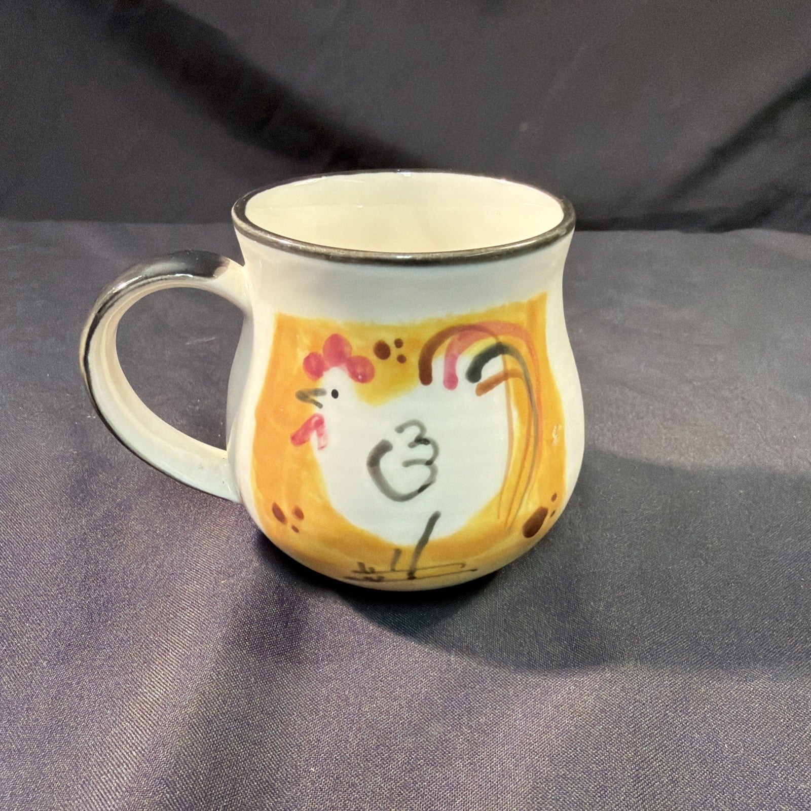 Hornsea Ben Thomas Porcelain hand Made and Painted Chicken Mug - (2026)