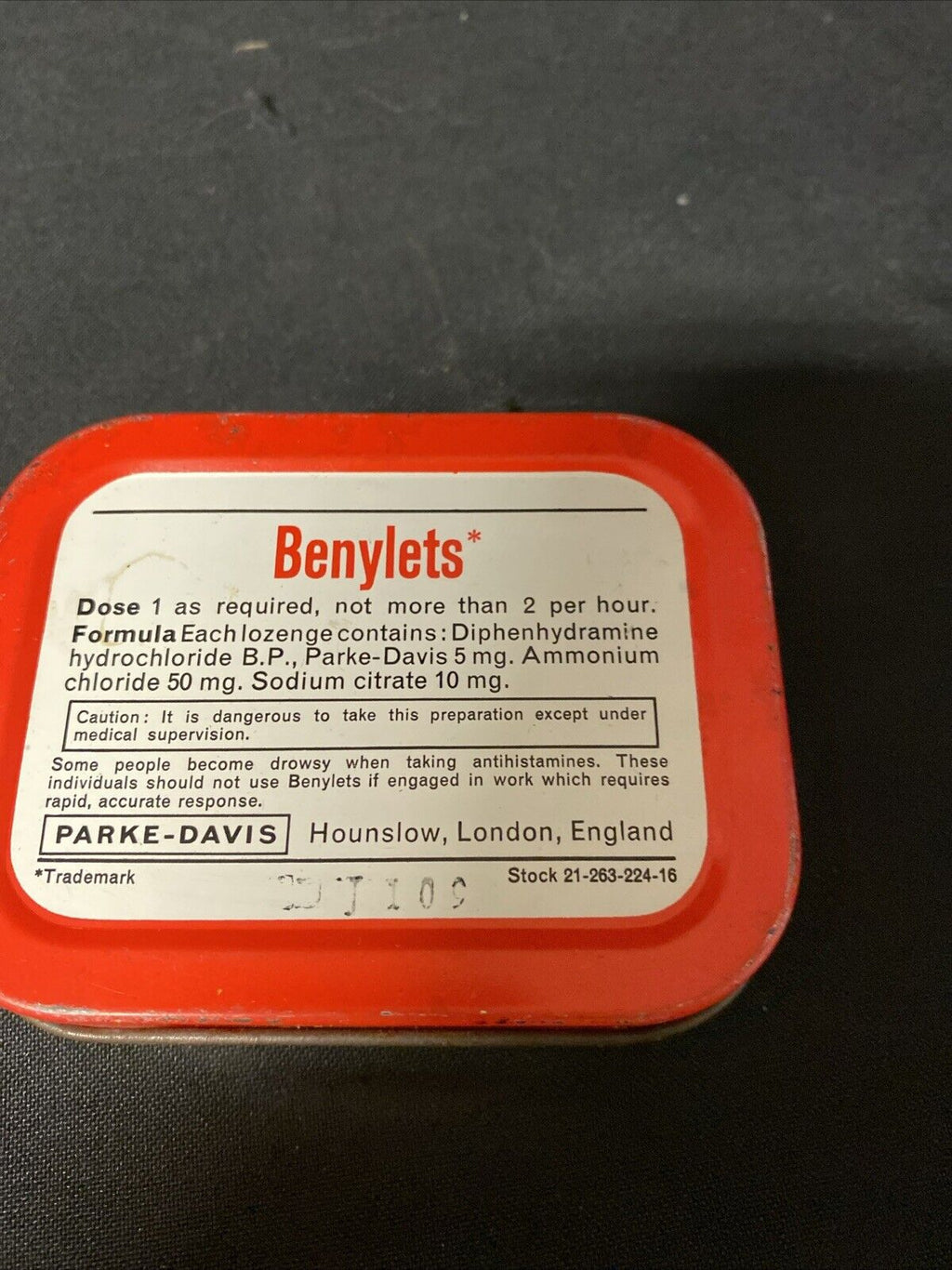 Vintage Tin - Benylets Parke-Davis Antihistamines - (5487)