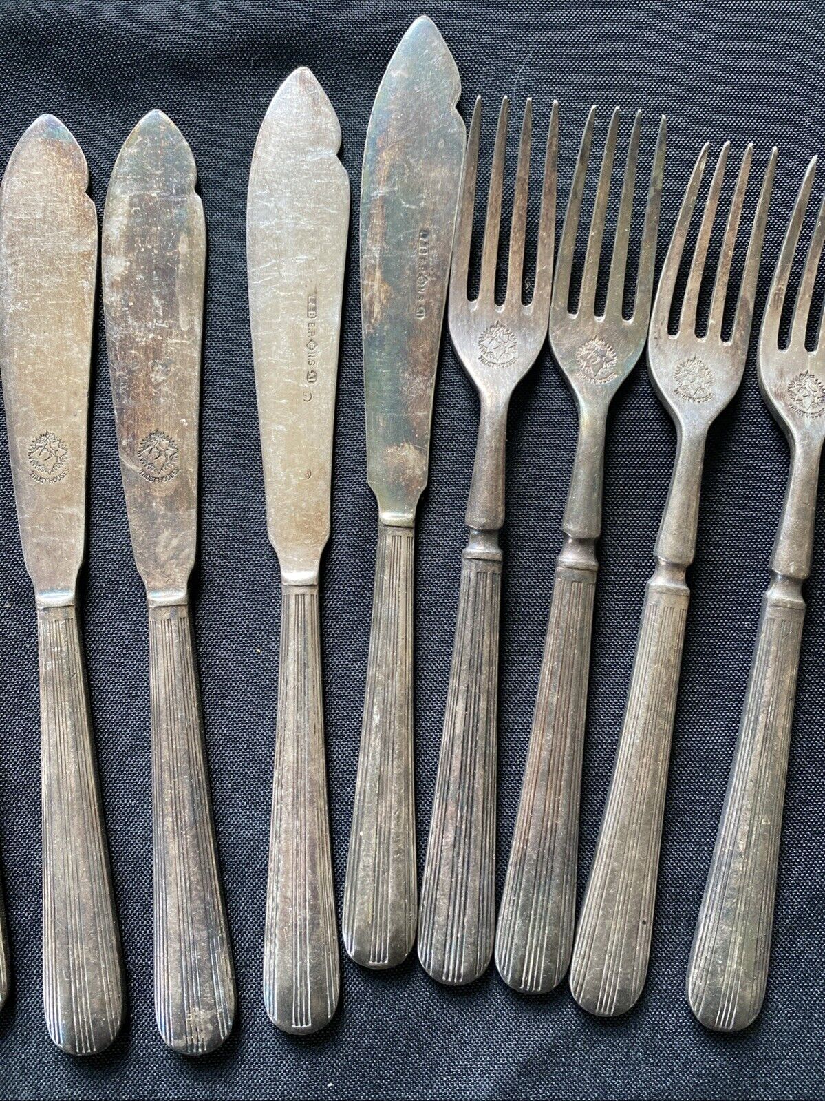 Elkington Silver Plate England - 15 x cutlery National Trust Stamp (5915)