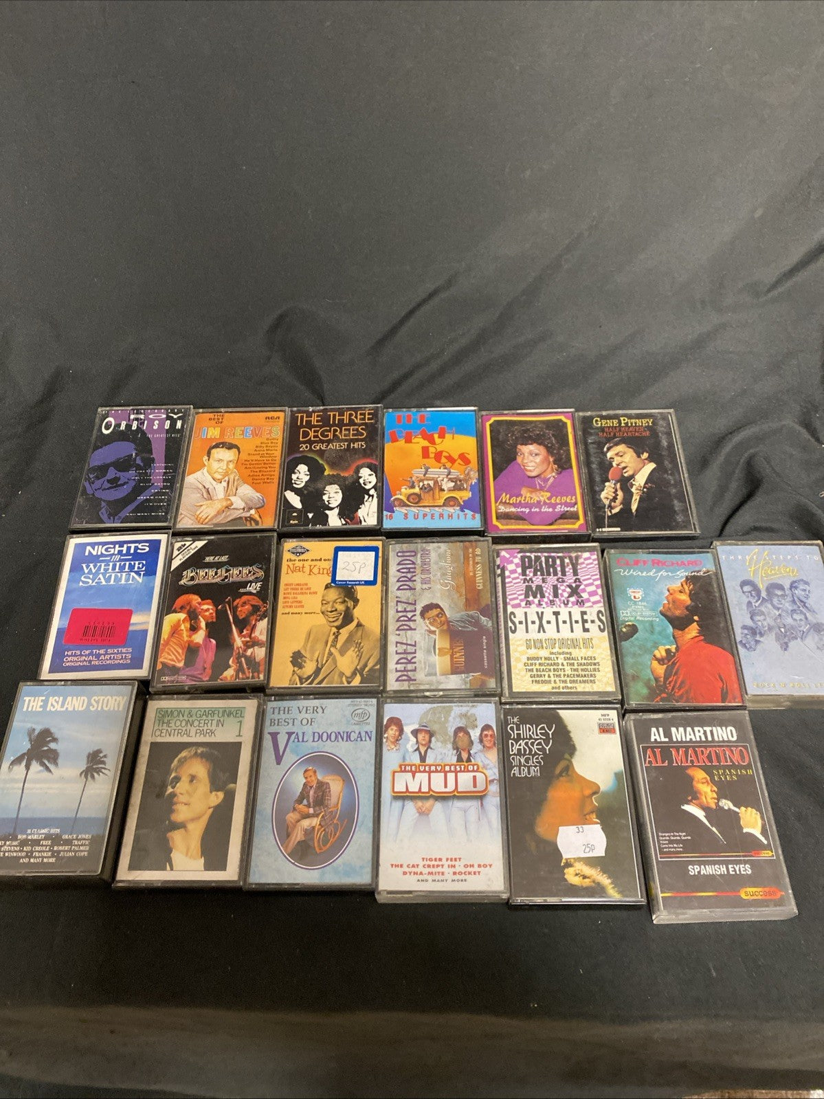 20 Cassette tapes Mainly 60's / 70's reeves Pitney Mud Bassey - (1738)