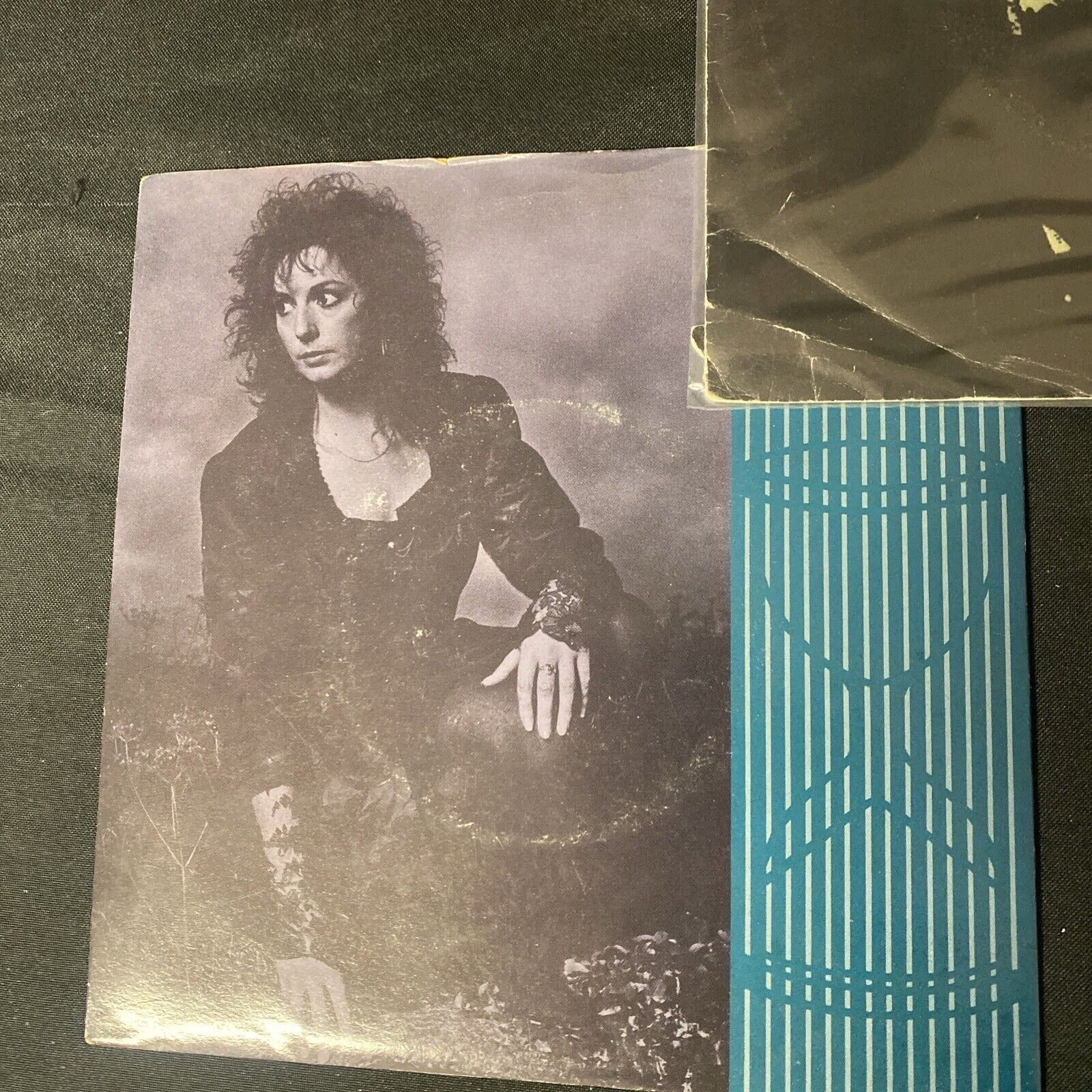 Vinyl Records 7" Singles 5 x 1980's Clanned and Sam Brown -(9470