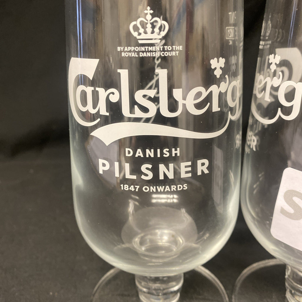 2X Carlsberg Pilsner Footed pint Glass Drinks Home Bar Pub Party (1461)