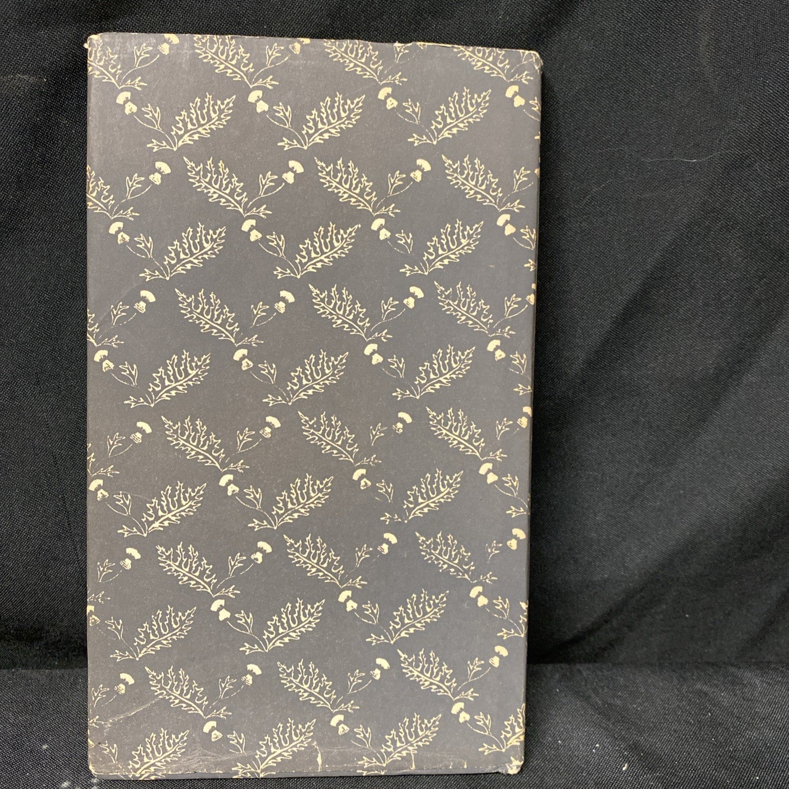 Book - The Greatest Thing In The World - Henry Drummond - (1646)