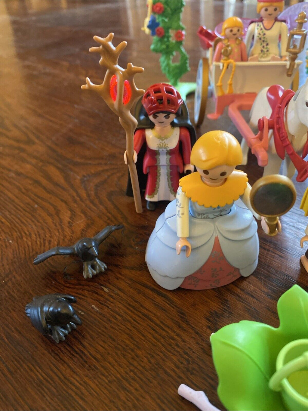 Playmobil Vintage Fairies Evil Queen Good King & Queen 15 figs  -(5868)