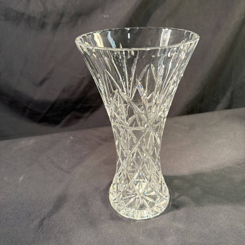 Royal Doulton Lead Crystal 10" Newbury Vase - Mint condition Rare Large Size - (2066)