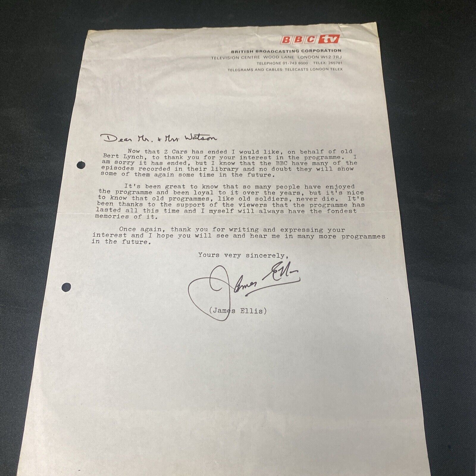 James Ellis (Bert Lynch Z Cars) 2 Letters both hand signed Autographed (8945)
