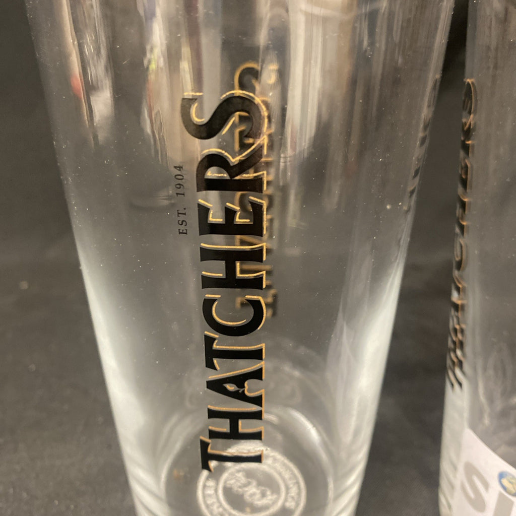 2X Thatchers design pint Glass Drinks Home Bar Pub Party (1459)