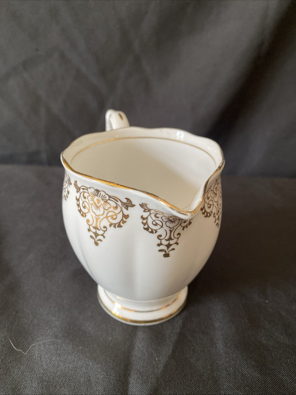 Vintage Bell Fine Bone China England White - Gold Pattern Border Milk Jug (5818)