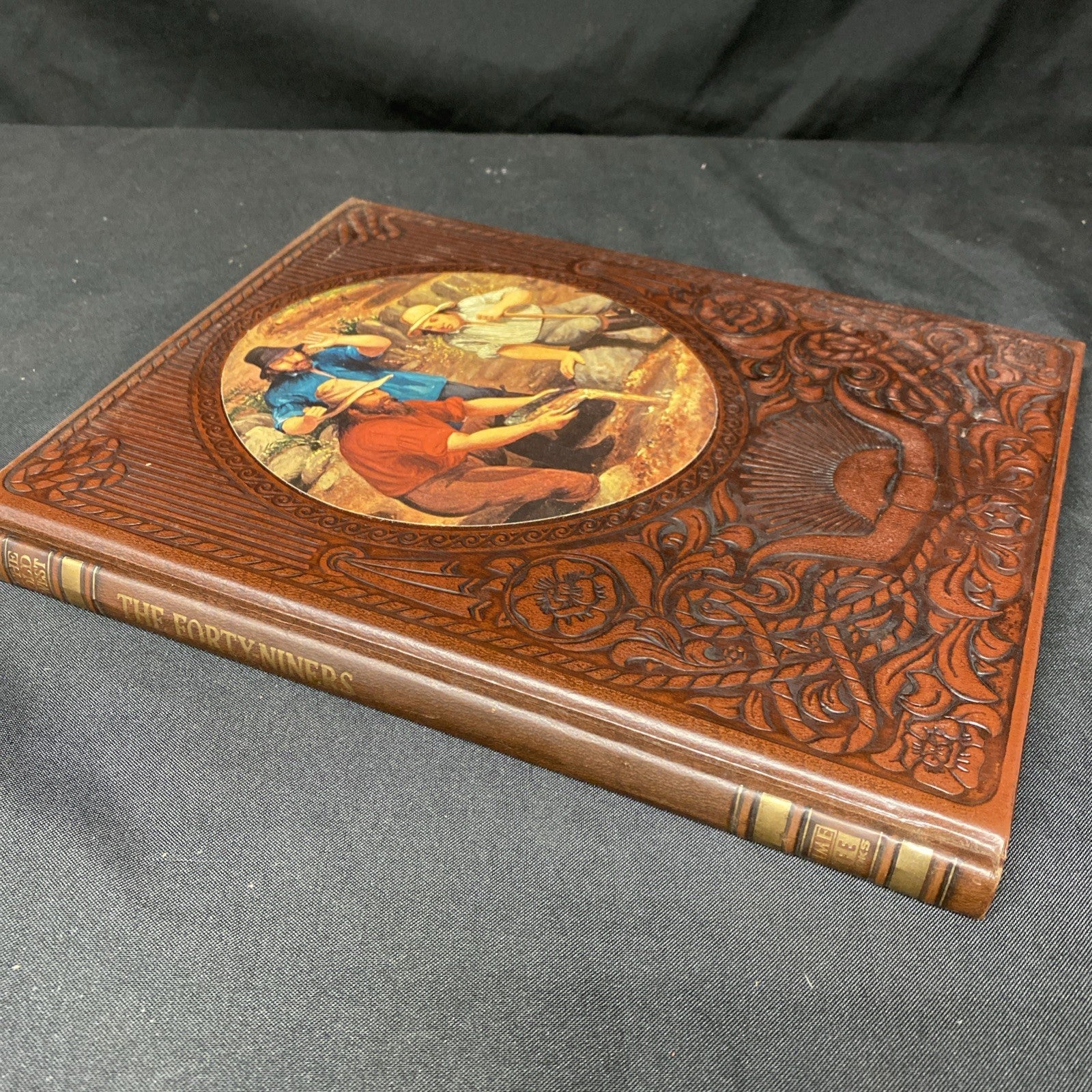 Book - The Old West - The Forty-Niners - Time Life Books - (1556)