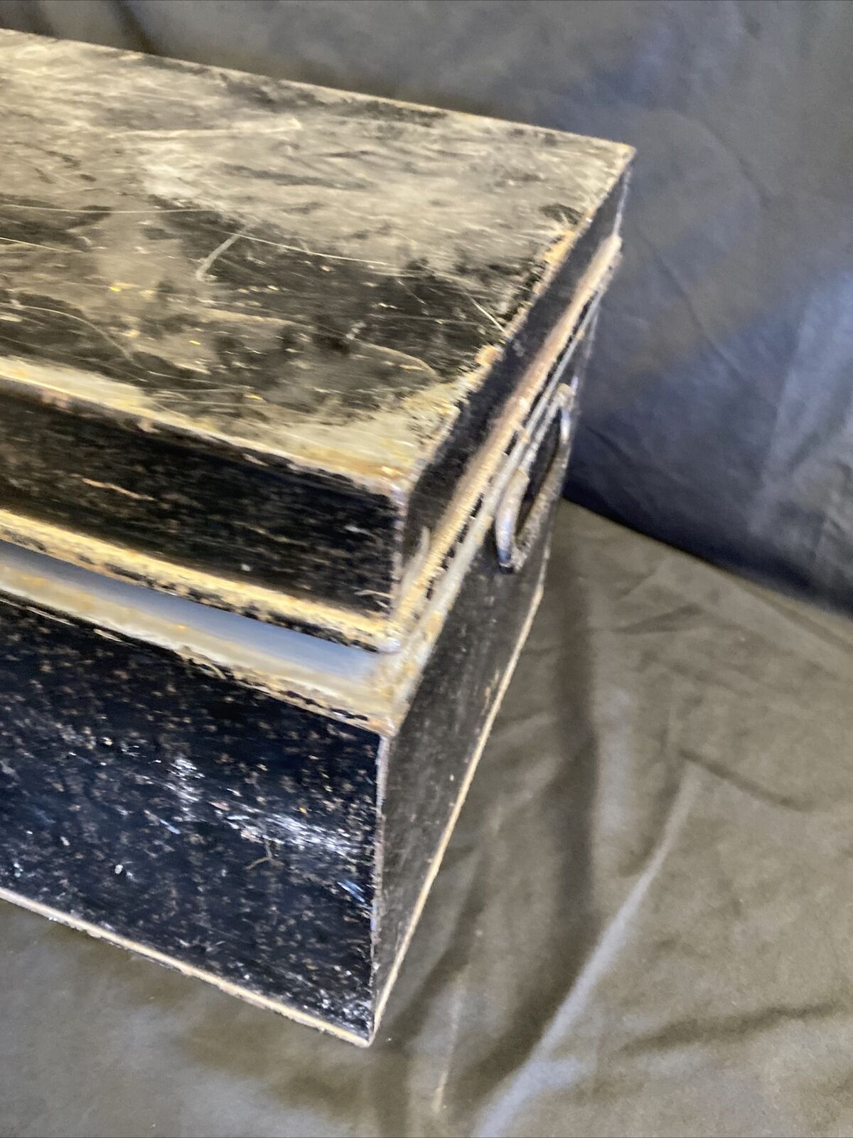 Antique Milners Fire-Proof Portable Safe 1842 V.Heavy 45cm x 31 x 31 cm (7711