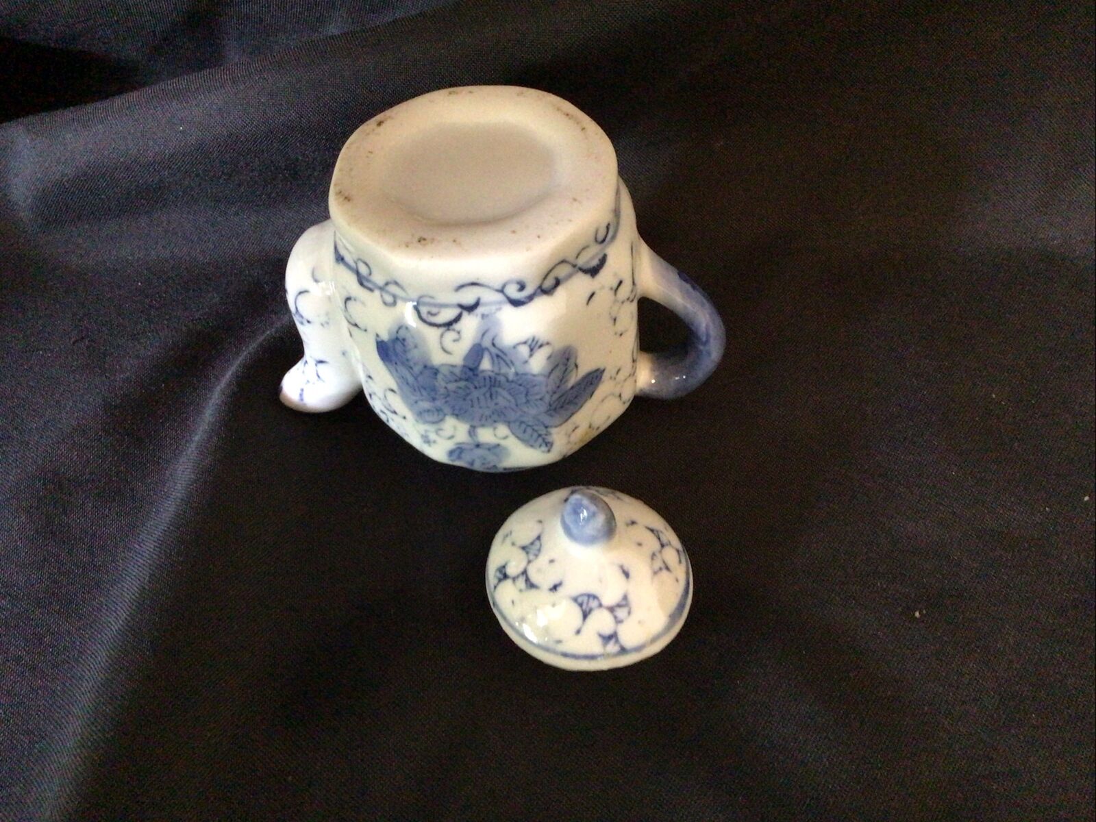 Teapot Collectors Small Ceramic Vintage 8cm Japanese Style - (8069)