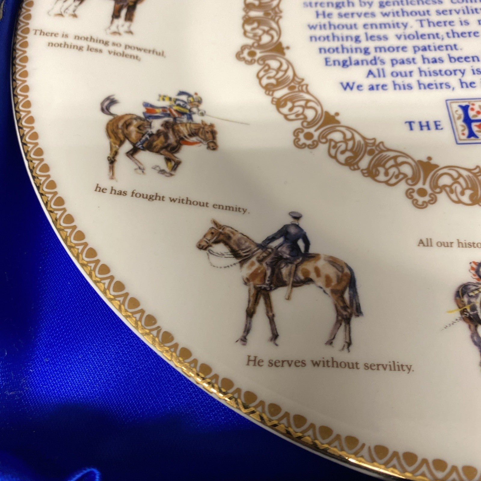 "The Horse" Fine Bone China Plate By Aynsley FR Gray Aldridge 27cms -(1604)