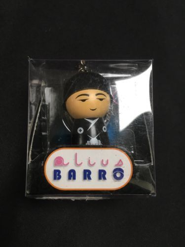 ALIUS BARRO Figure Series 1 - 2009 Designer collectors keychain figure - (6144)