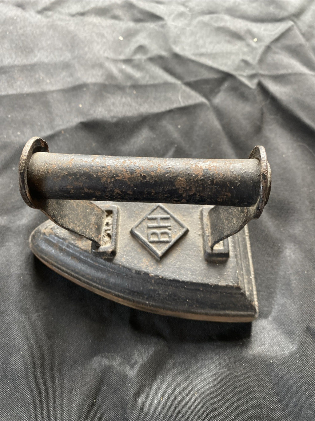 Antique Cast Iron Flat Clothes Iron by B.H No 4  - Doorstop Kitchenalia - (1189)