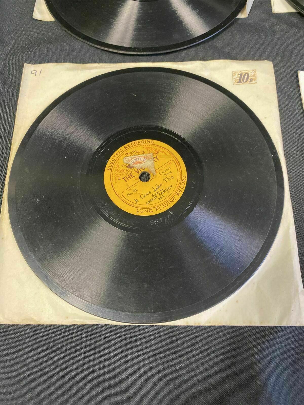 THE VICTORY SHIP - 5.5" Shellac Records Victory Military Band x 4  -  (7690)