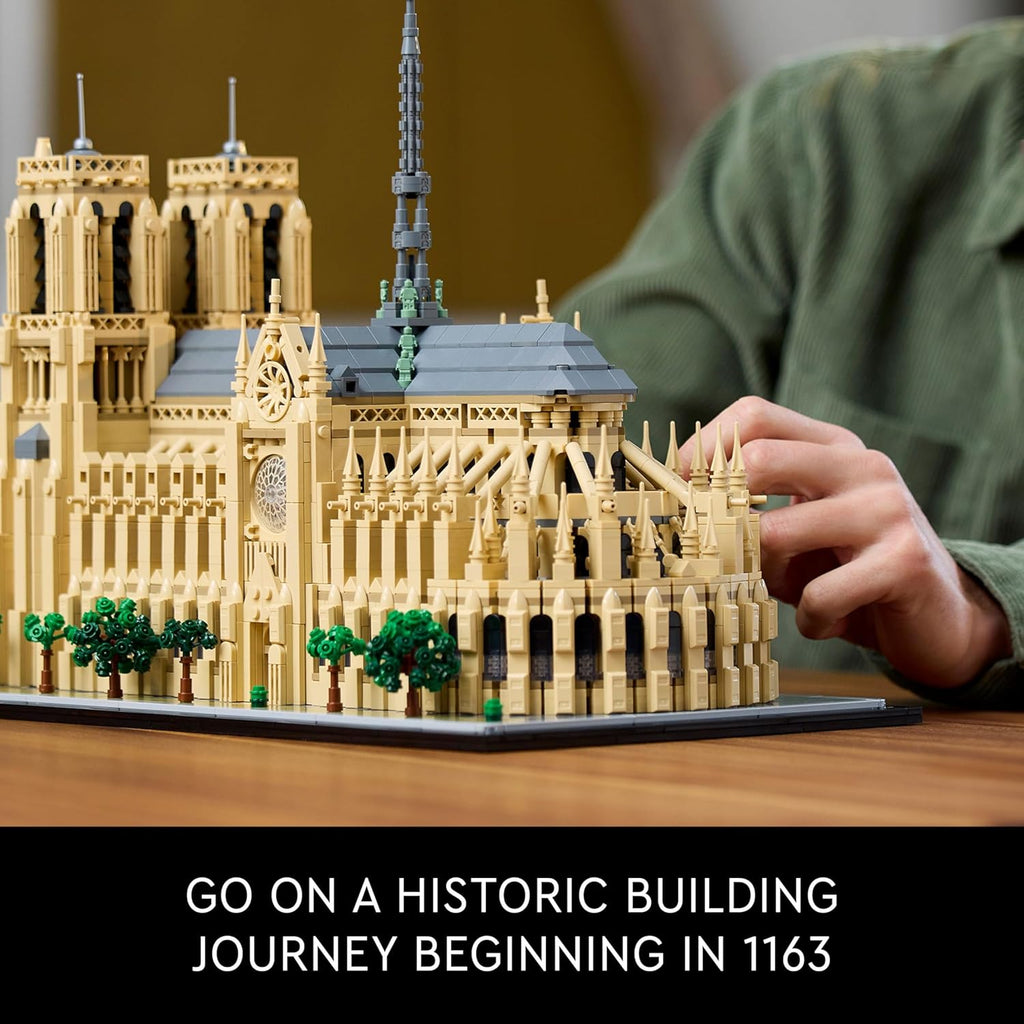 LEGO Architecture - Notre-Dame De Paris - 21061