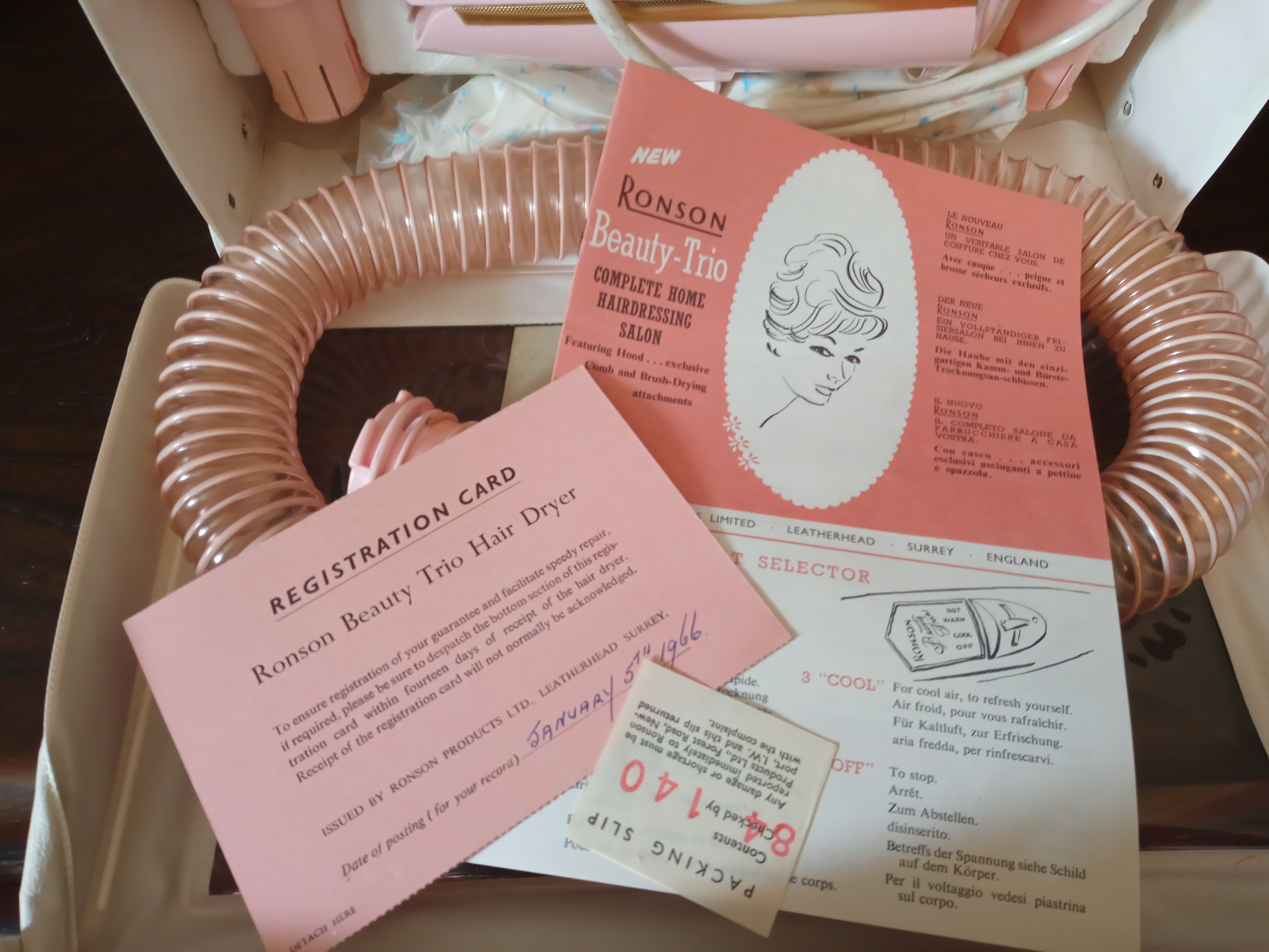 Ronson Beauty Trio Hairdryer 1966 Pink Complete with Hood and brushes - (9695)