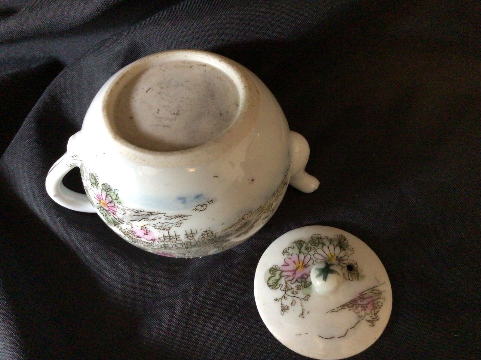 Teapot Collectors Small Ceramic Vintage 6cm Japanese Style - (8376)