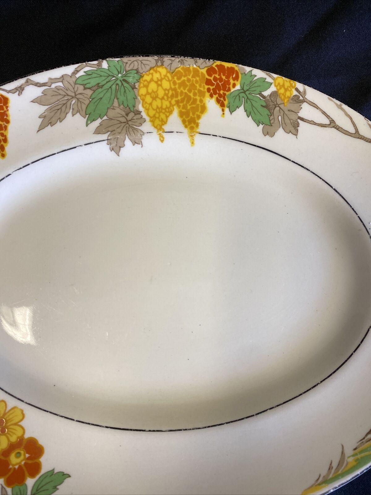 MYOTT Vary rare Art Deco Oval Plate 26cm across with a superb design - (7567)