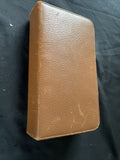 Vintage Gentlemens Grooming set unused in leather case - (9392)