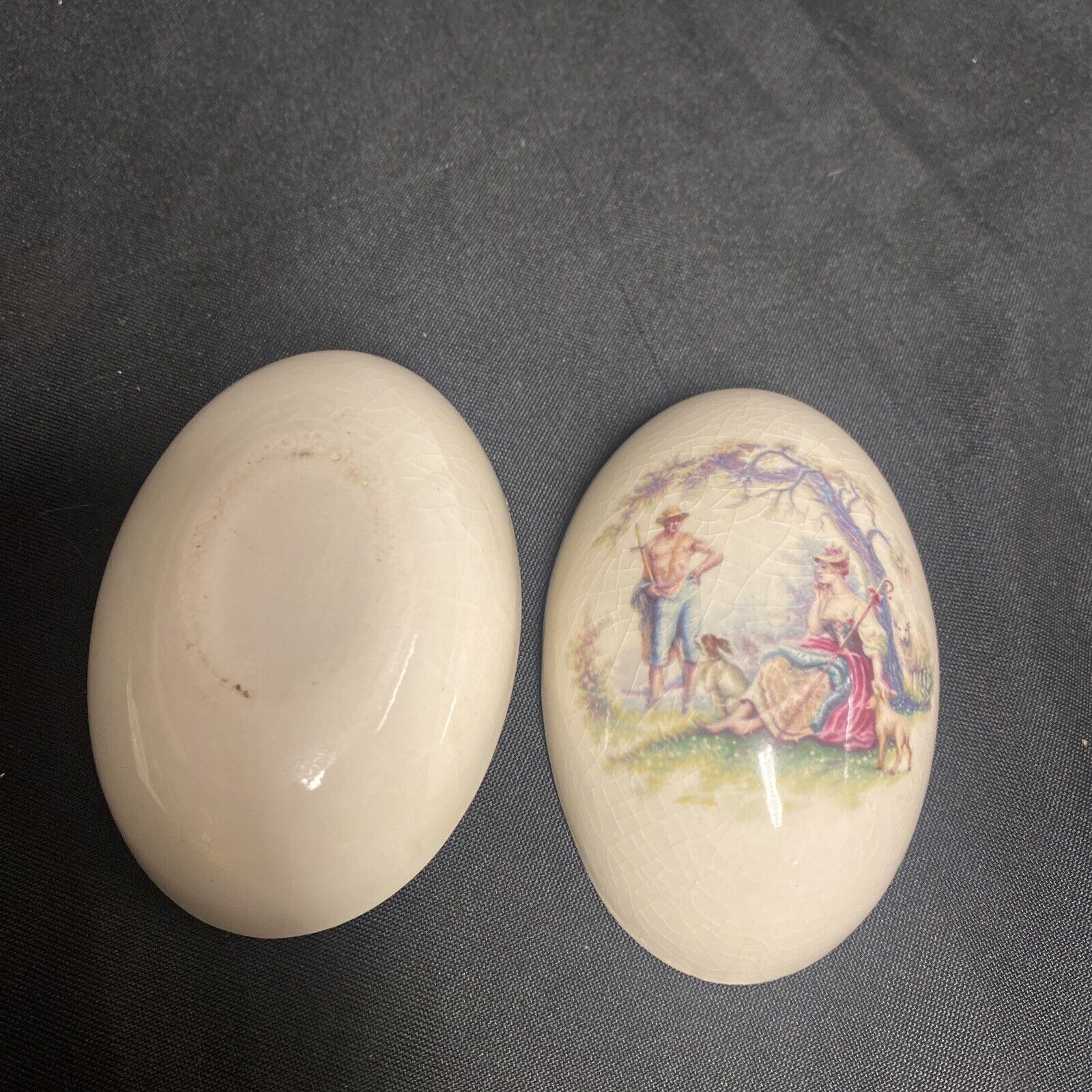 Trinket Box EGG - England China Egg Renaissance Design - (9206)