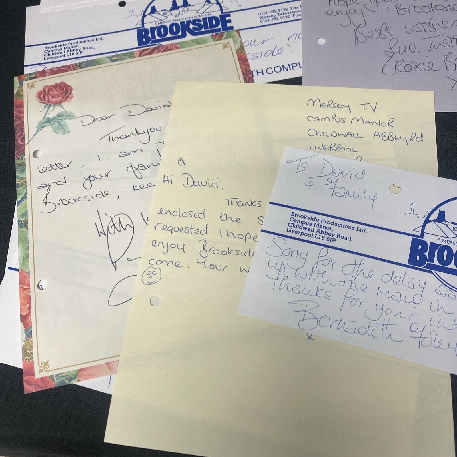 26 Original Letters from Brookside Cast 1990's all Autographed Ephemera (8944)